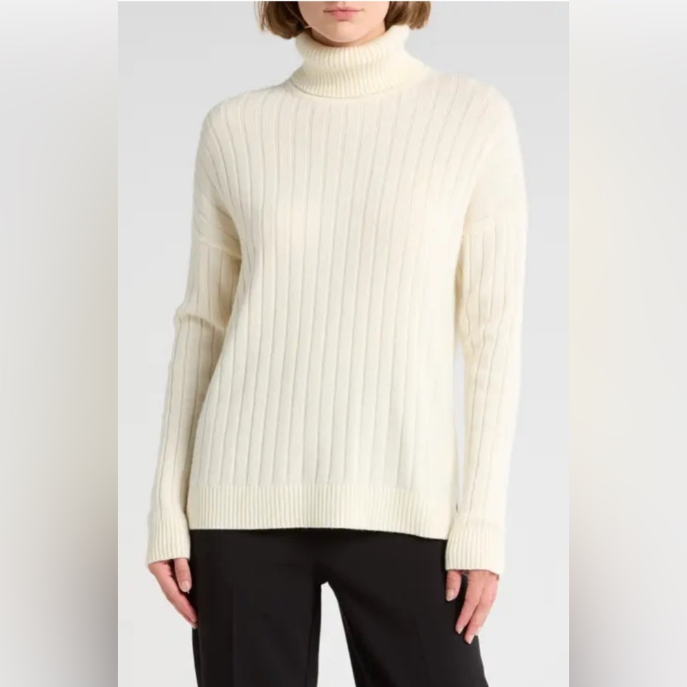 $320 Theory Governor Wool Cashmere Turtleneck Sweater Size XL Ivory Quiet Luxury